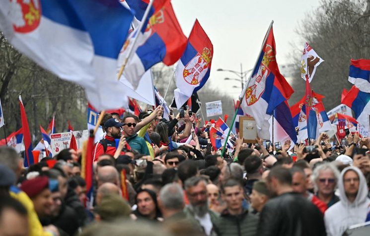 A diferença abismal entre a BBC «imparcial» e a RT «propagandista»